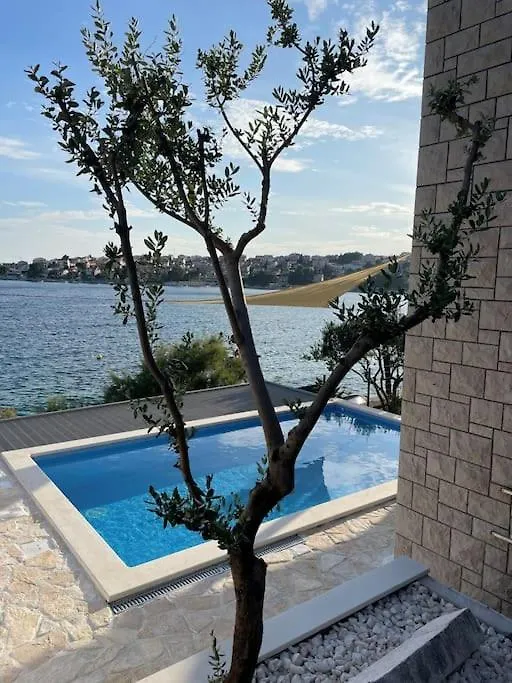 Beachfront Villa With Pool - Myway Trogir Croatia