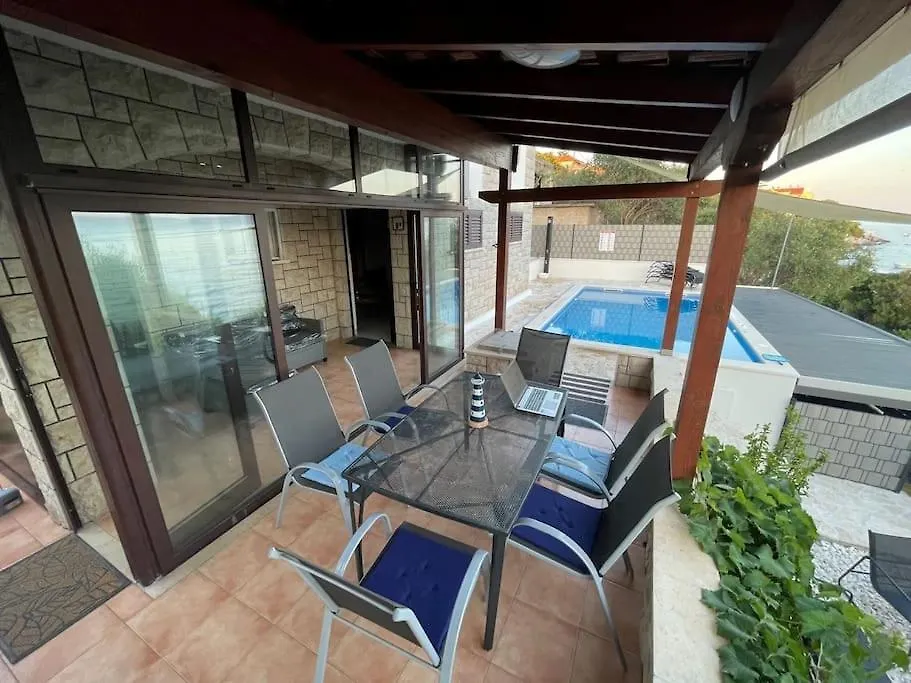 Beachfront Villa With Pool - Myway Trogir Croatia
